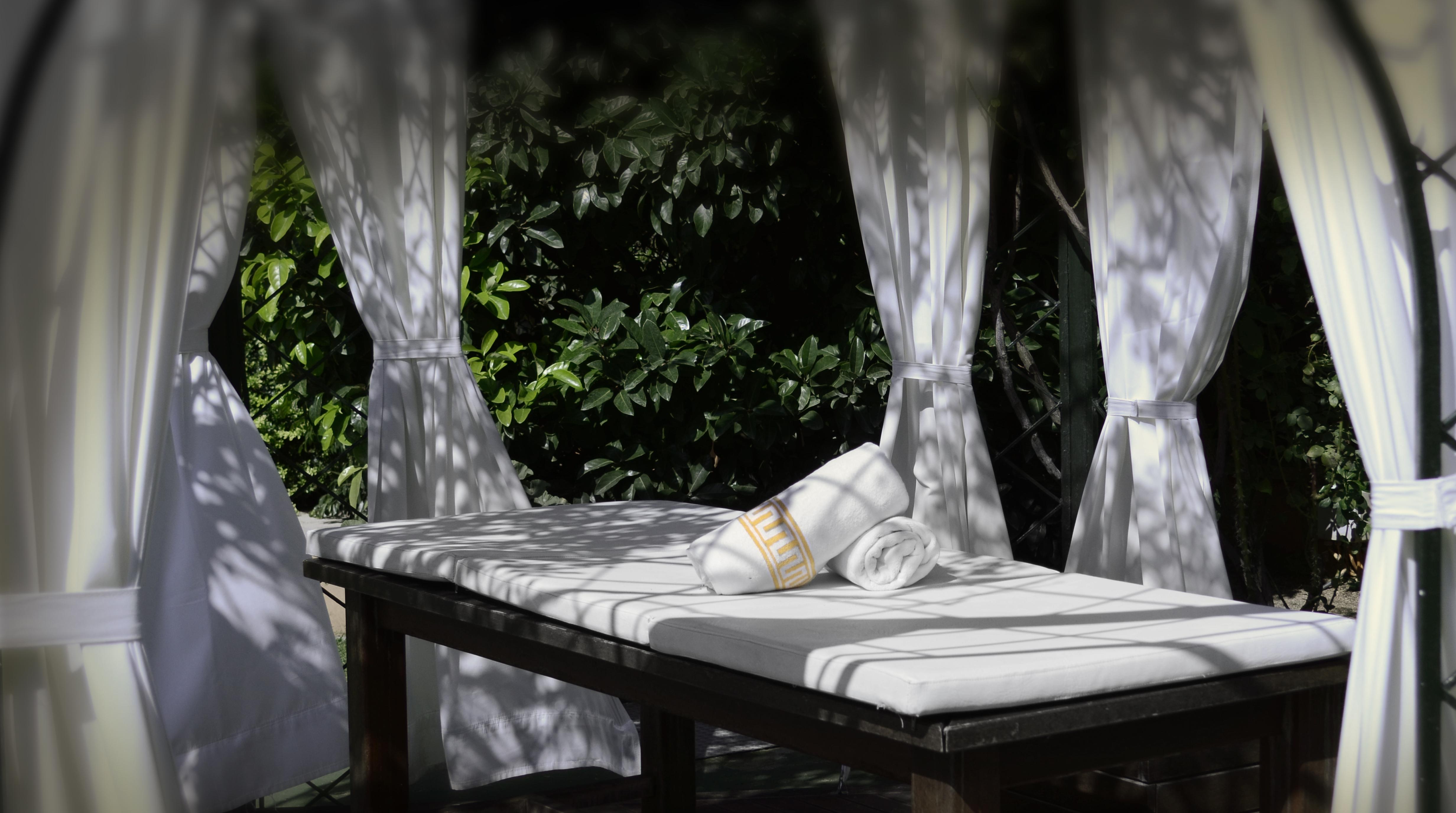 Luna Park Yoga & Hotel 3*