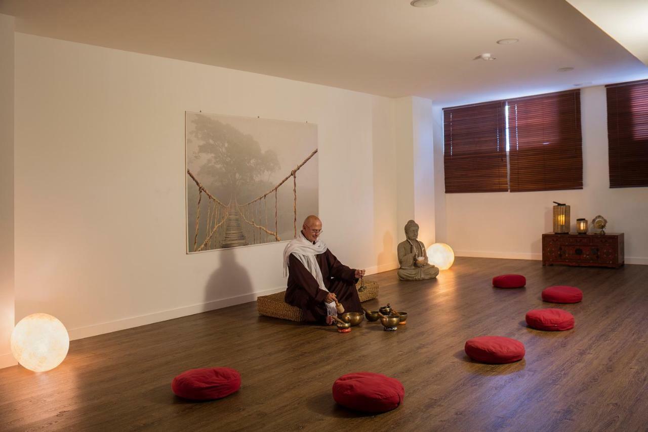 Luna Park Yoga & Hotel